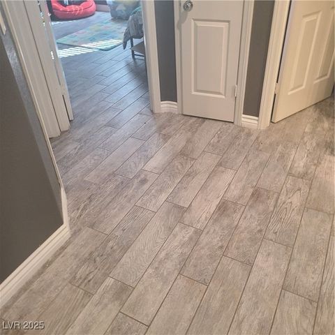 4220 Great Egret Lane, North Las Vegas, NV 89084