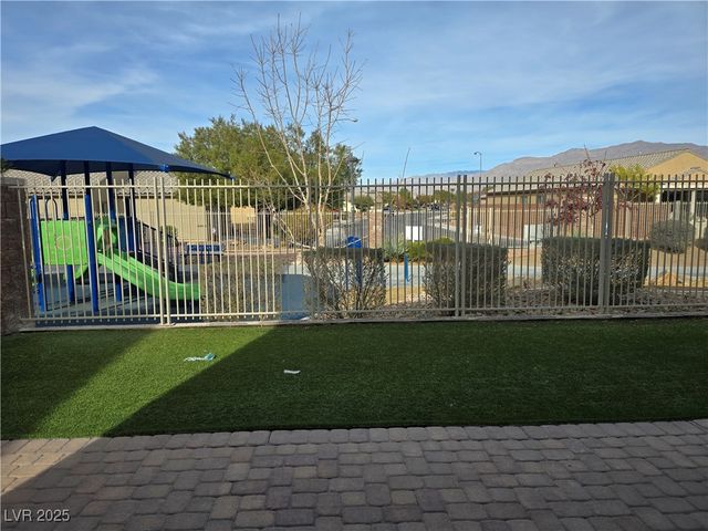 4220 Great Egret Lane, North Las Vegas, NV 89084