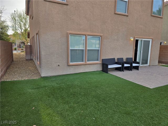 4220 Great Egret Lane, North Las Vegas, NV 89084