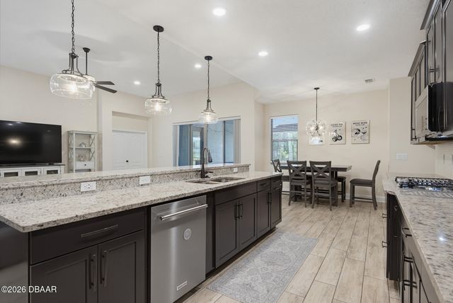143 Rosa Bella View, Debary, FL 32713