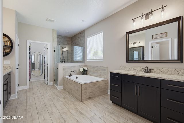 143 Rosa Bella View, Debary, FL 32713
