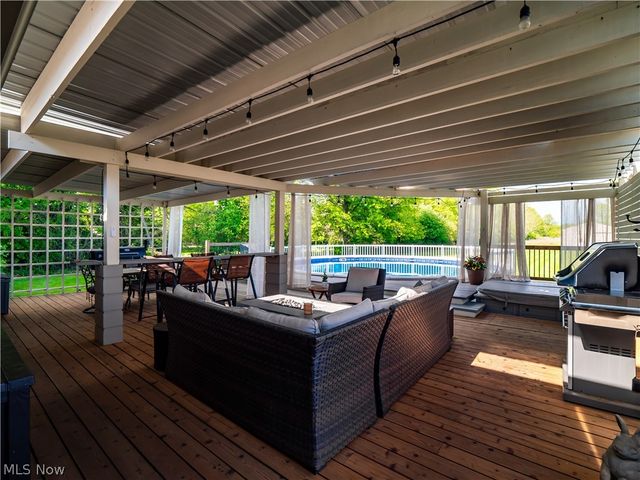 4802 Center Road, Avon, OH 44011