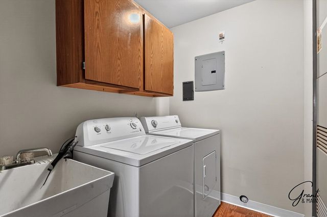 15834 N Franklin Drive, Clinton Township, MI 48038