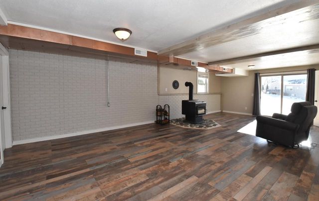 W1401 Valley View COURT, Ixonia, WI 53036