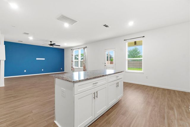 25631 Balsamroot Drive, Magnolia, TX 77355