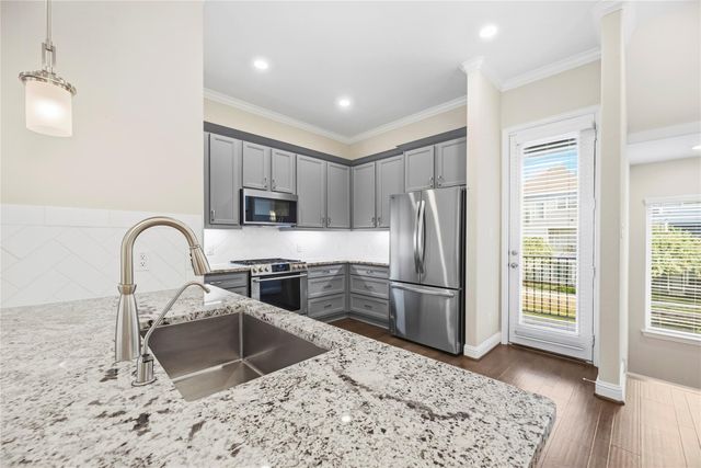 11006 Joedell Lane, Houston, TX 77043