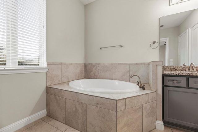 11006 Joedell Lane, Houston, TX 77043