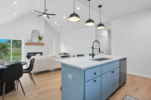 4606 S 27th West Avenue, Tulsa, OK 74107