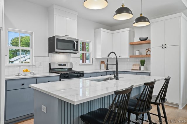 4606 S 27th West Avenue, Tulsa, OK 74107