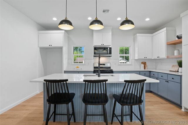 4606 S 27th West Avenue, Tulsa, OK 74107