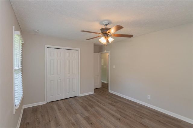 525 Baker NW Circle, Atlanta, GA 30318