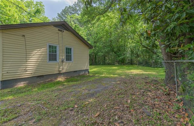 525 Baker NW Circle, Atlanta, GA 30318