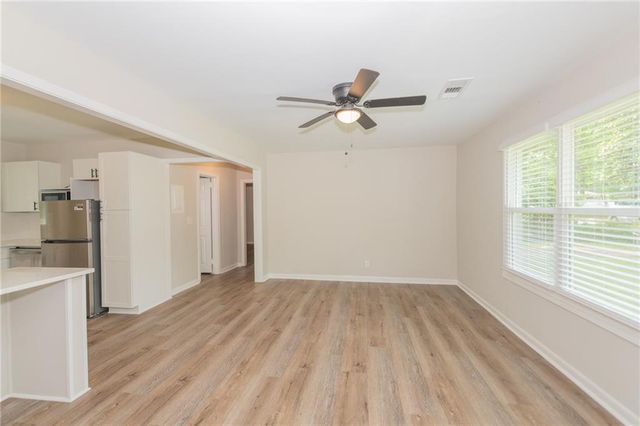 525 Baker NW Circle, Atlanta, GA 30318