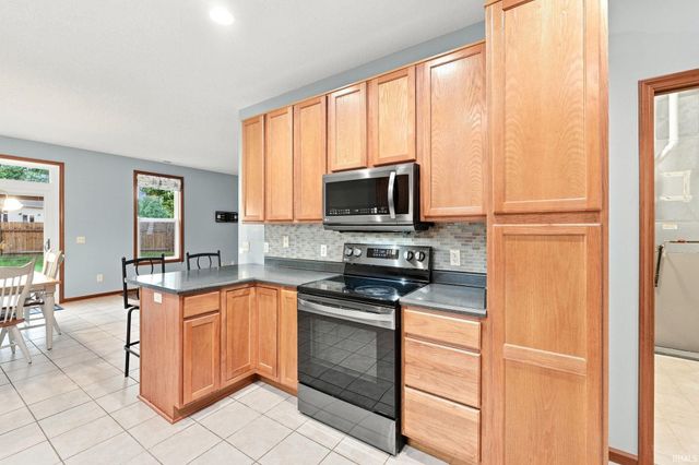 3805 Stanton Hall Parkway, Fort Wayne, IN 46815