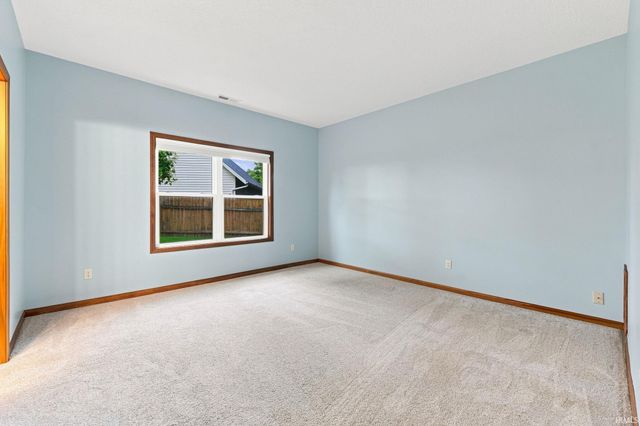 3805 Stanton Hall Parkway, Fort Wayne, IN 46815
