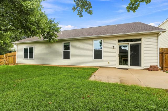 3805 Stanton Hall Parkway, Fort Wayne, IN 46815