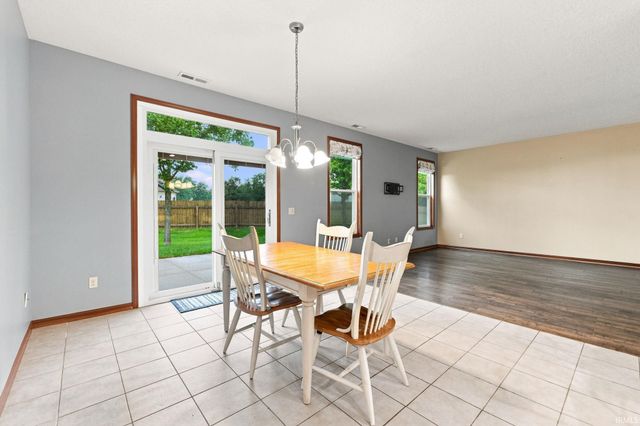 3805 Stanton Hall Parkway, Fort Wayne, IN 46815