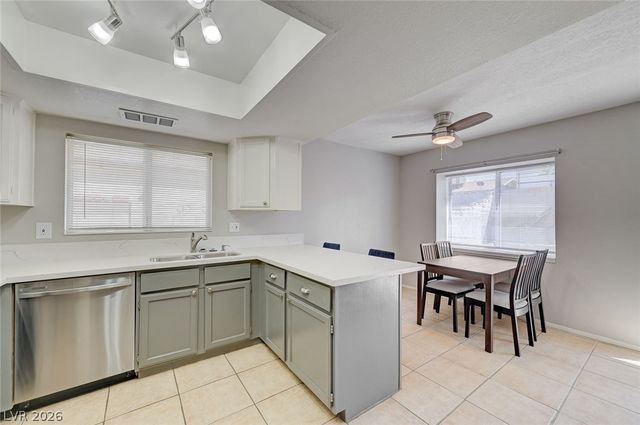 512 Close Avenue, Henderson, NV 89011