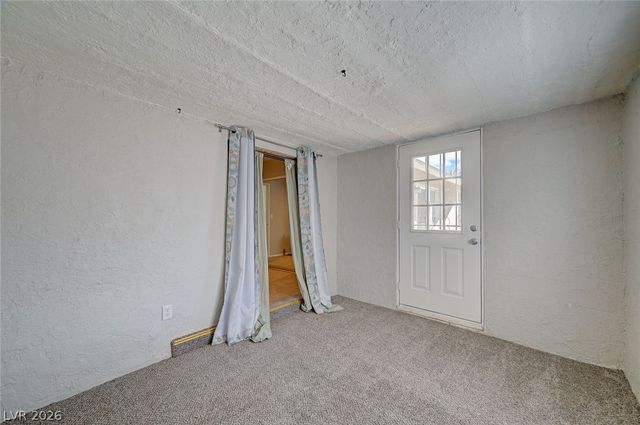 512 Close Avenue, Henderson, NV 89011