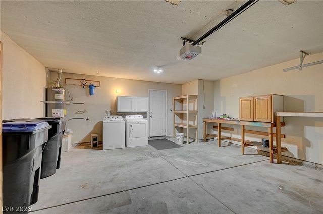 512 Close Avenue, Henderson, NV 89011