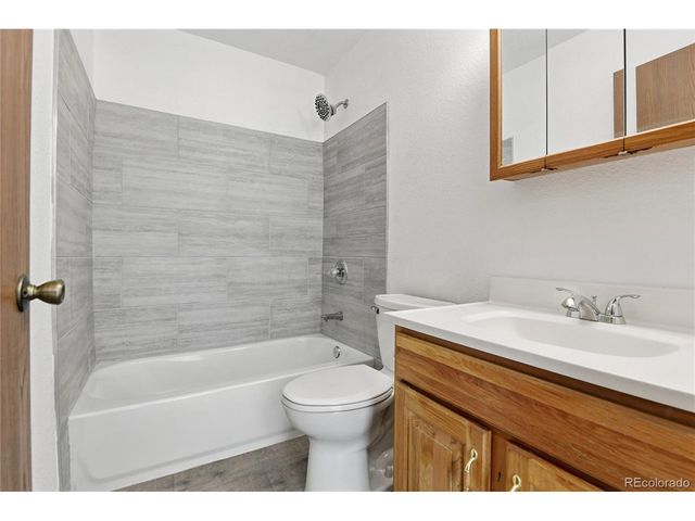 3099 Elm St, Denver, CO 80207