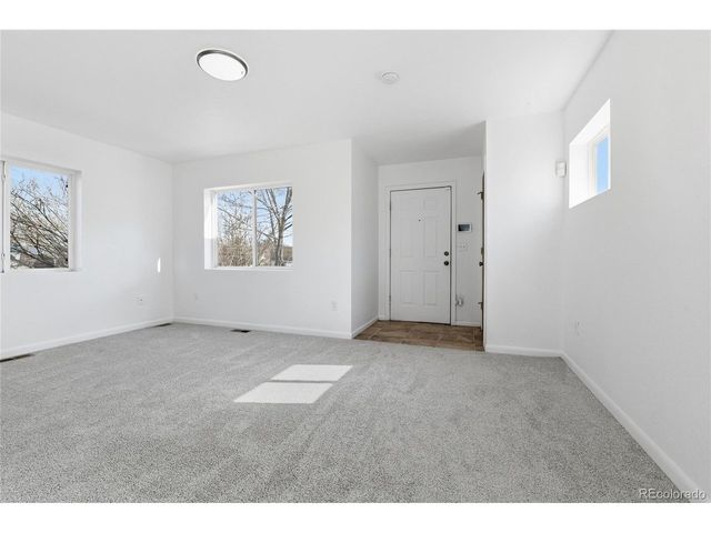 3099 Elm St, Denver, CO 80207