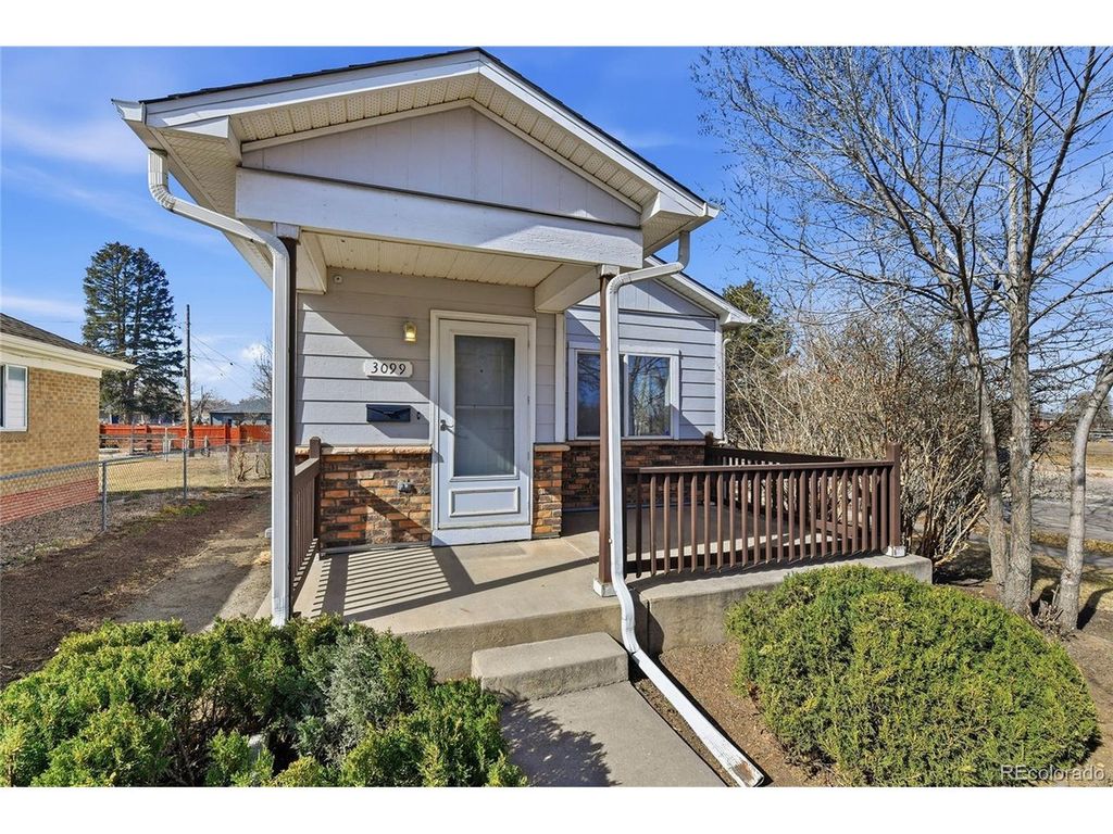 3099 Elm St, Denver, CO 80207