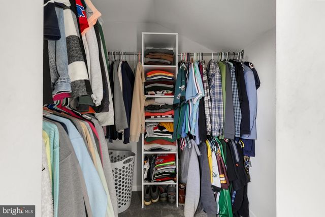 23 ORCHARD CIR, Telford, PA 18969