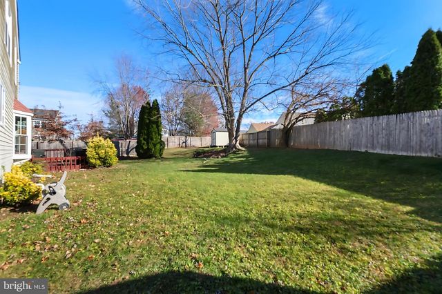 23 ORCHARD CIR, Telford, PA 18969