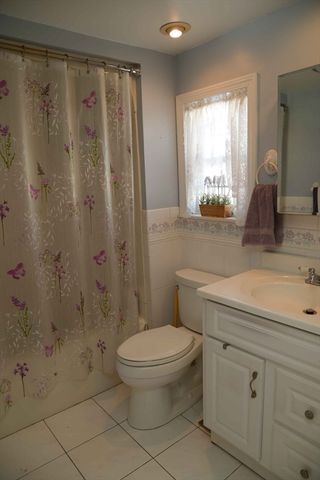 15 Highfield Rd, Boston, MA 02131