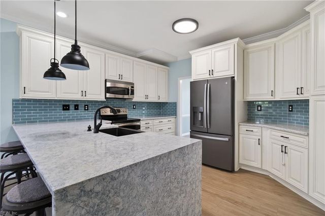 441 Chandler DR, Chesapeake, VA 23322