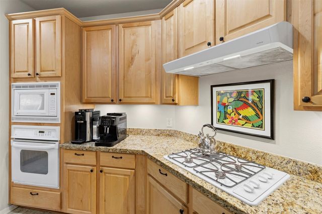 3010 Scenic View Court, Seabrook, TX 77586