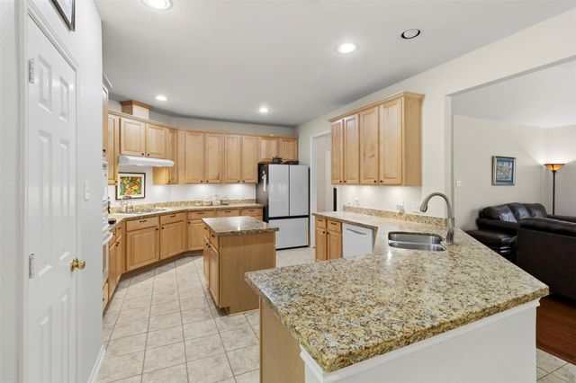 3010 Scenic View Court, Seabrook, TX 77586