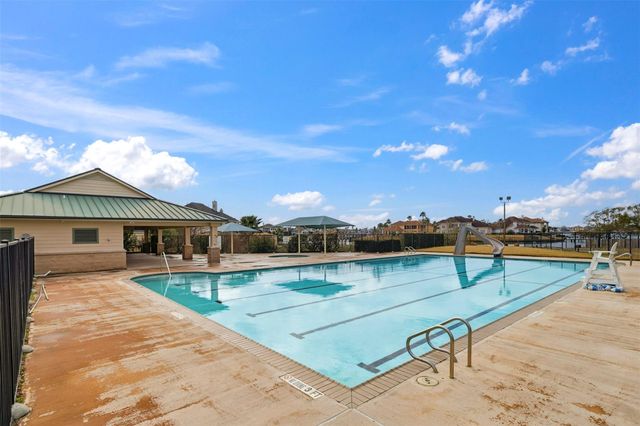 3010 Scenic View Court, Seabrook, TX 77586