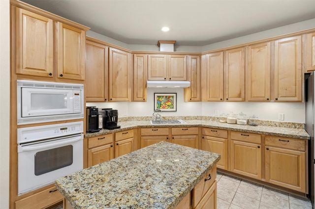 3010 Scenic View Court, Seabrook, TX 77586