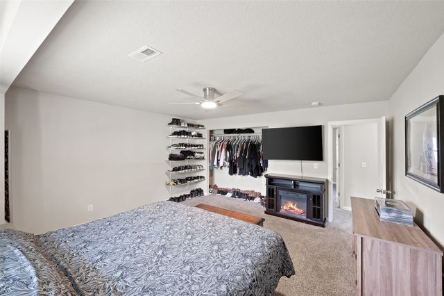 1403 Lewis Avenue, Des Moines, IA 50315