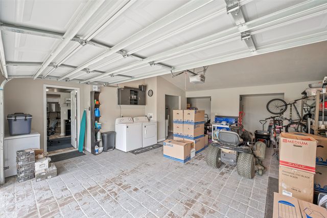 1403 Lewis Avenue, Des Moines, IA 50315