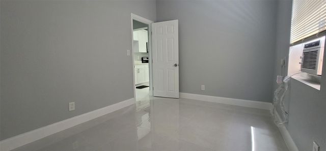 4365 27th Avenue, Vero Beach, FL 32967