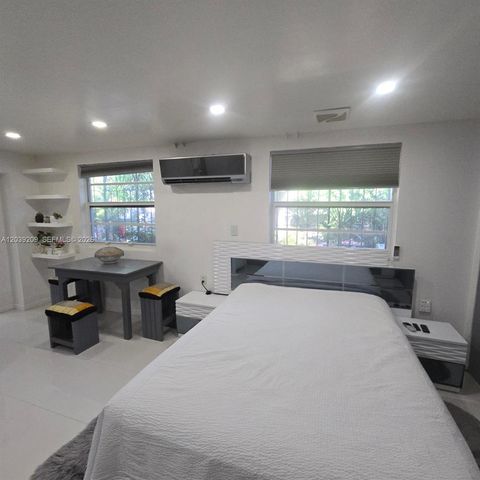 5600 SW 112th Avenue -, Miami, FL 33173