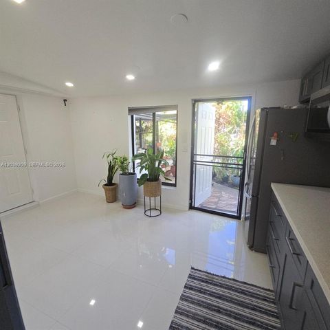 5600 SW 112th Avenue -, Miami, FL 33173