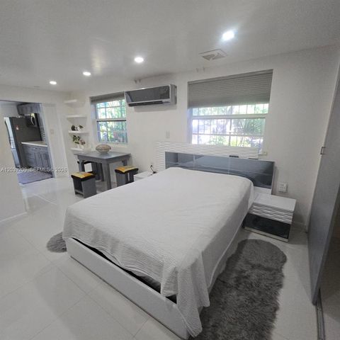 5600 SW 112th Avenue -, Miami, FL 33173