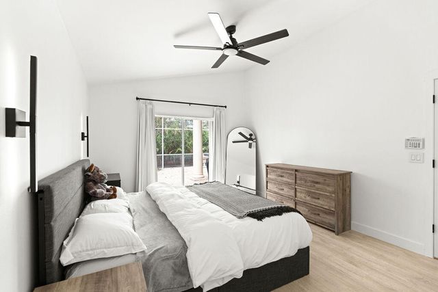 447 Woodview Circle, Palm Beach Gardens, FL 33418