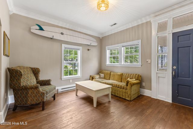804 S 6th Street, Wilmington, NC 28401