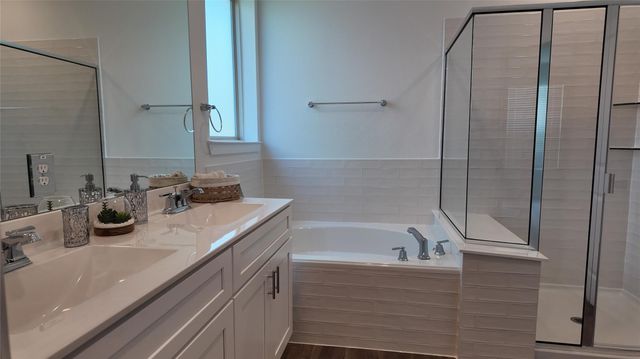 15645 Wandering Maple Way, Conroe, TX 77302