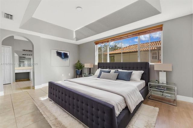 8338 NW 145th St, Miami Lakes, FL 33016