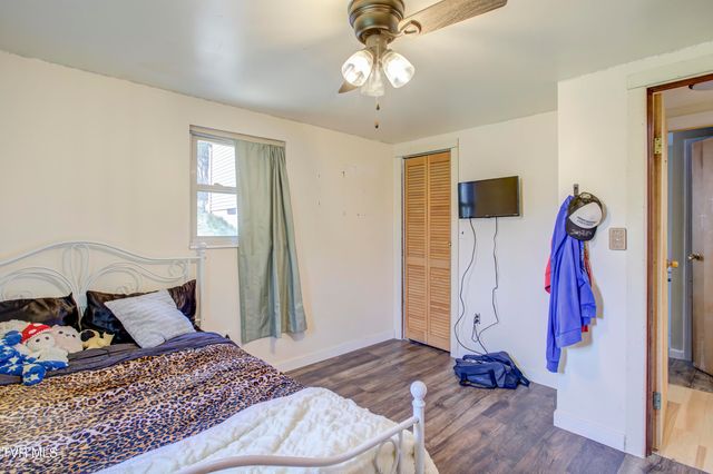 178 Conant Road, Church Hill, TN 37642