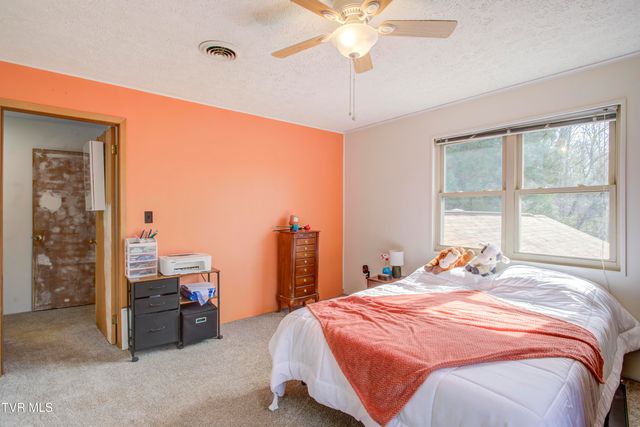 178 Conant Road, Church Hill, TN 37642