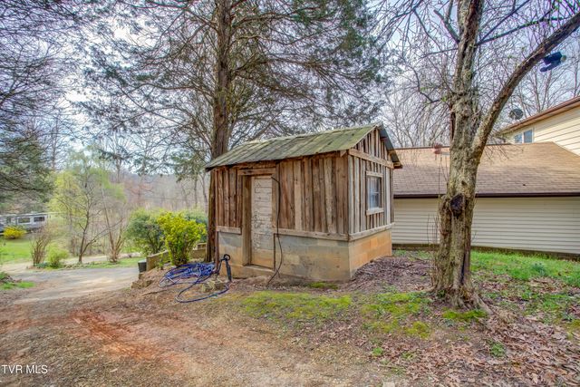 178 Conant Road, Church Hill, TN 37642