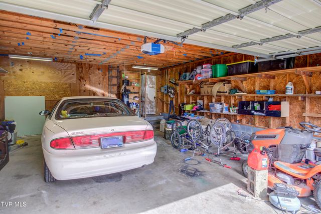 178 Conant Road, Church Hill, TN 37642