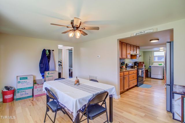 178 Conant Road, Church Hill, TN 37642